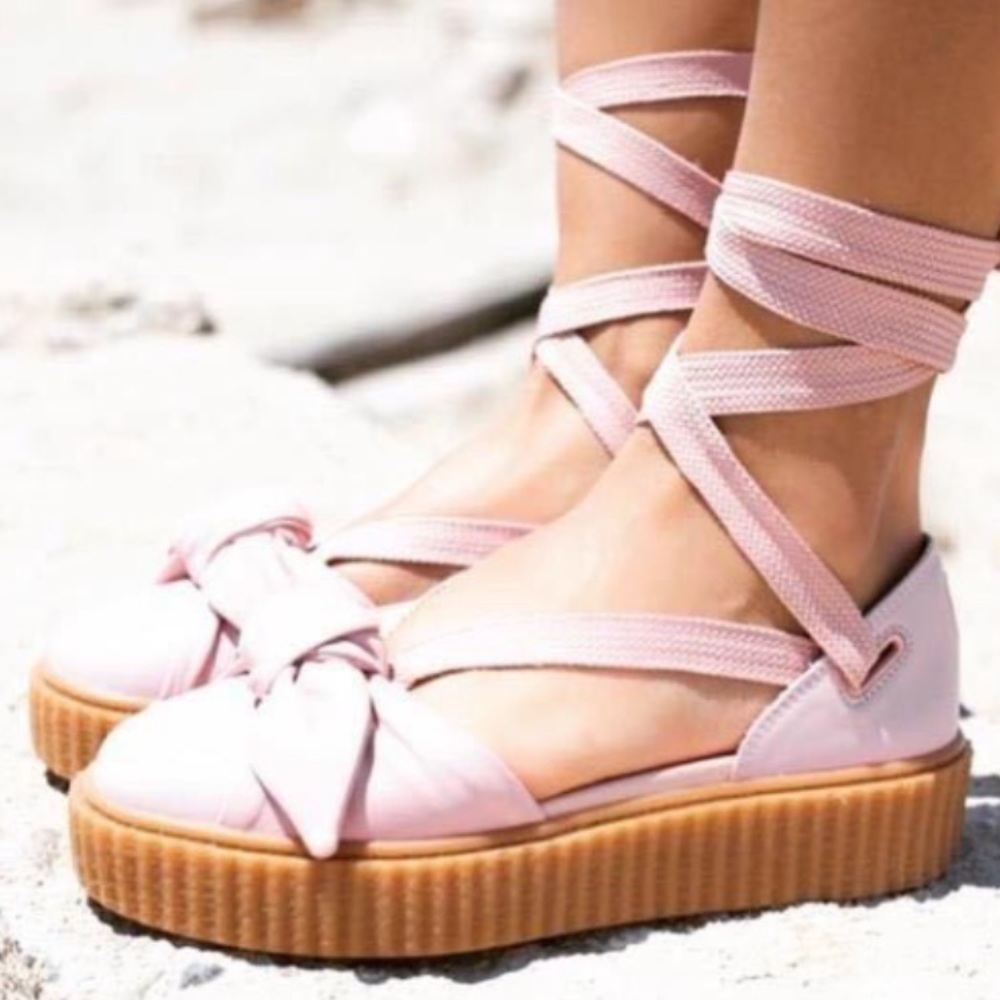 Fenty Puma blush bow creepers by Rhianna. 7.5
